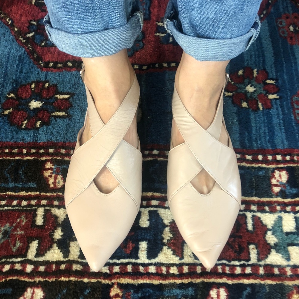 Zara Basics pointed flat WORN ONCE!